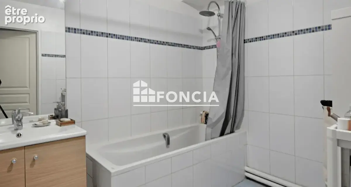EXCLUSIVITE FONCIA ! Appartement 3P avec parking - photo 7