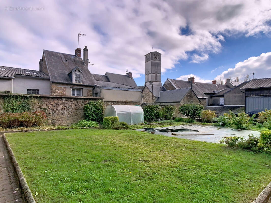 Maison à PONT-HEBERT