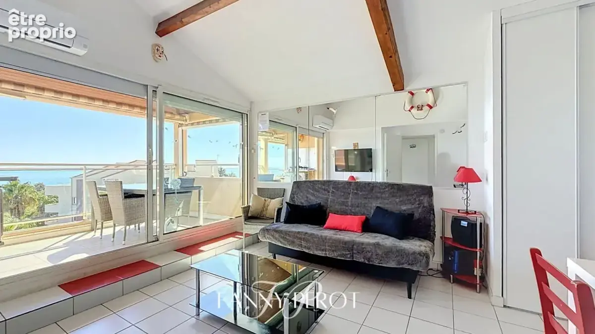 Saint-Cyprien - T3 au dernier étage avec grande terrasse et vue mer incroyable - photo 15