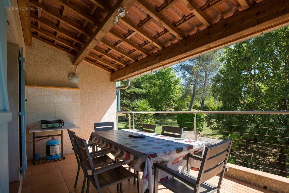 Maison à GROSPIERRES