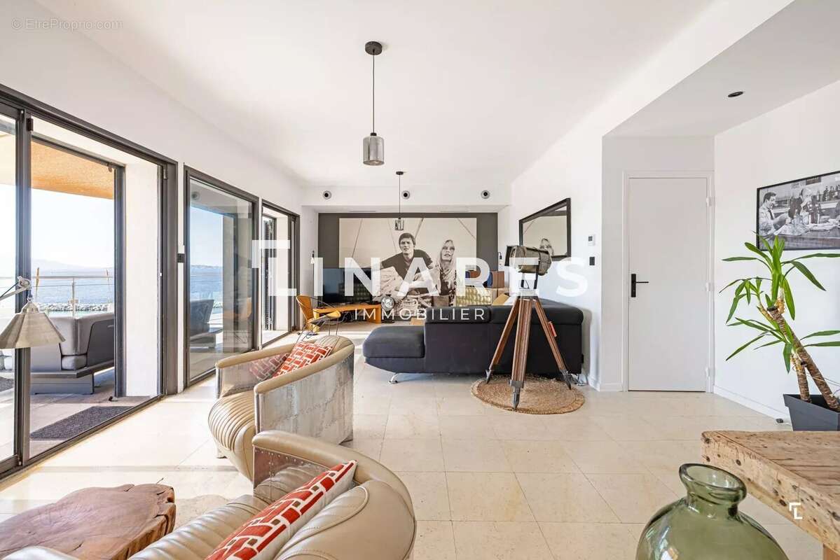 Appartement à MARSEILLE-16E