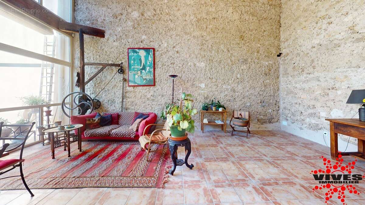 Maison de caractère de 200 m² avec terrasse tropézienne - photo 20