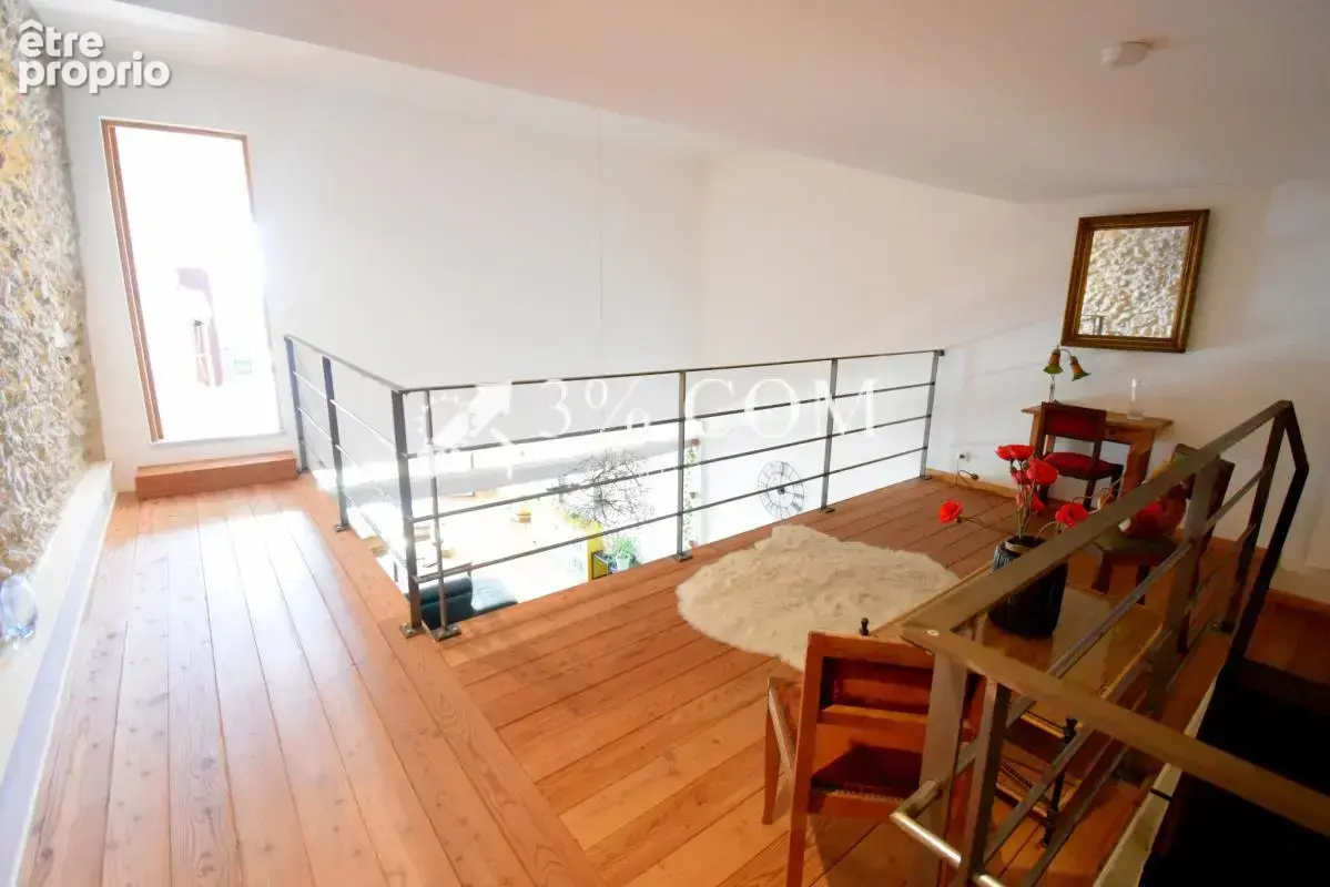 Maison exceptionnelle et atypique de 218 m2 à Dongermain - photo 7