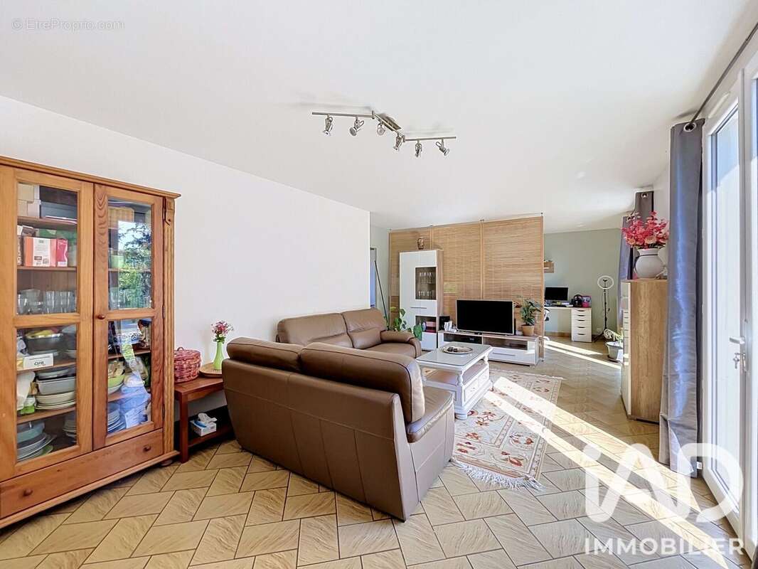 Maison 124 m² à Scille  - photo 9