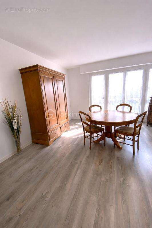 Appartement lumineux de 90 m² avec balcon – 3 chambres – Rambouillet - photo 3