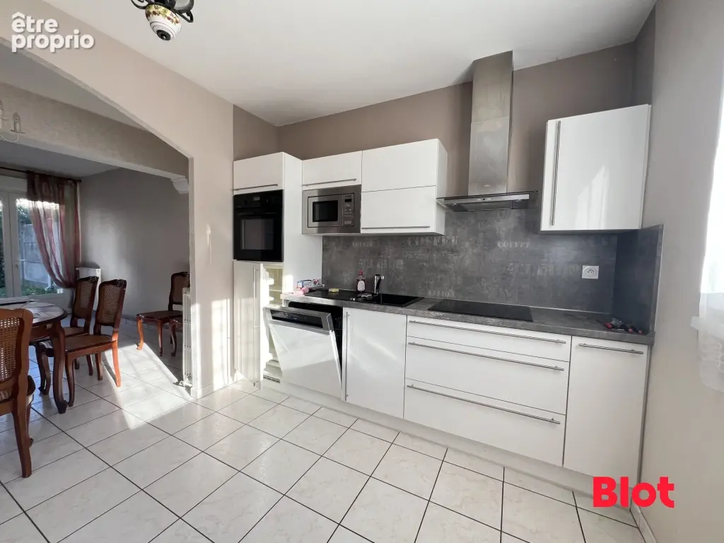 Maison 4 pièces 82 m² à vendre à Rennes (35000) - photo 2