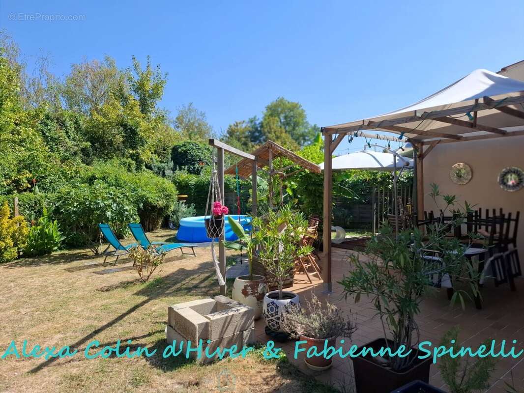 Maison rénovée offrant vie de plain pieds et bel extérieur à BELLEU - photo 13
