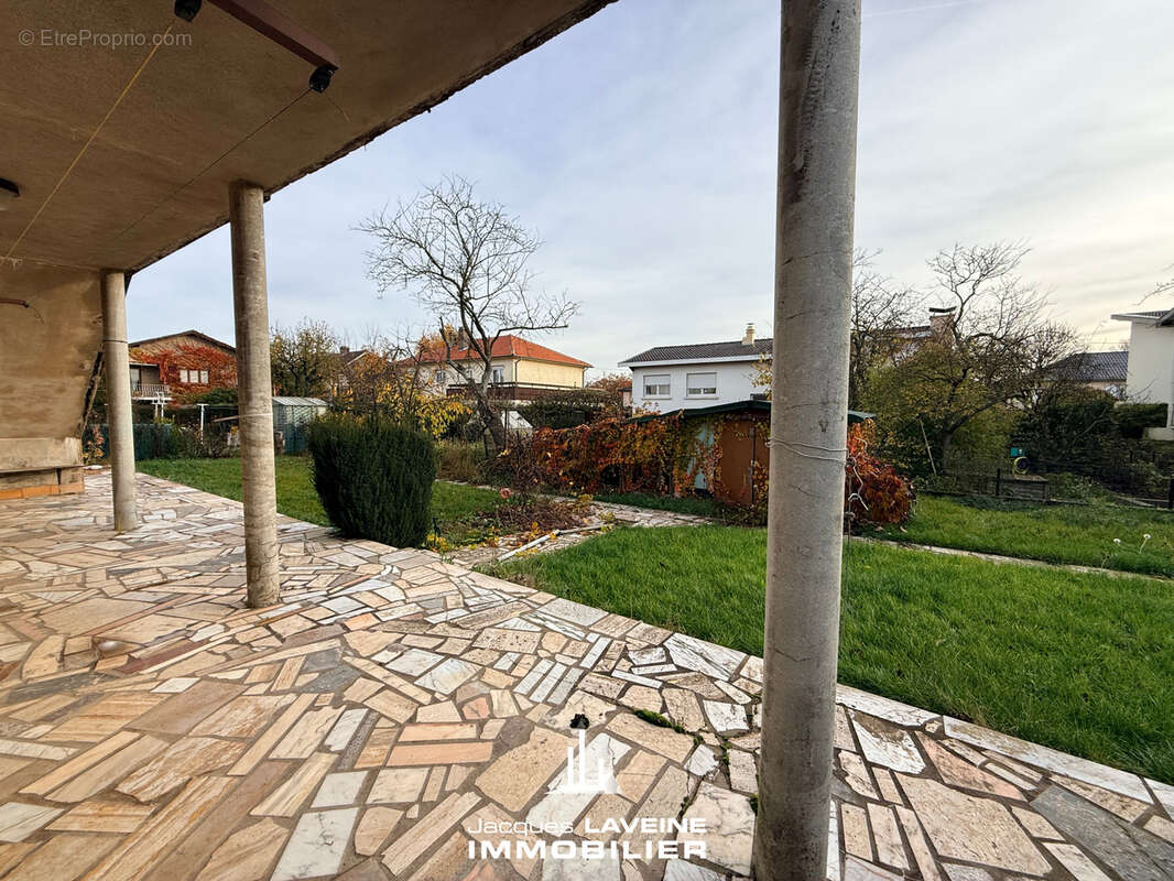 Maison à MAIZIERES-LES-METZ