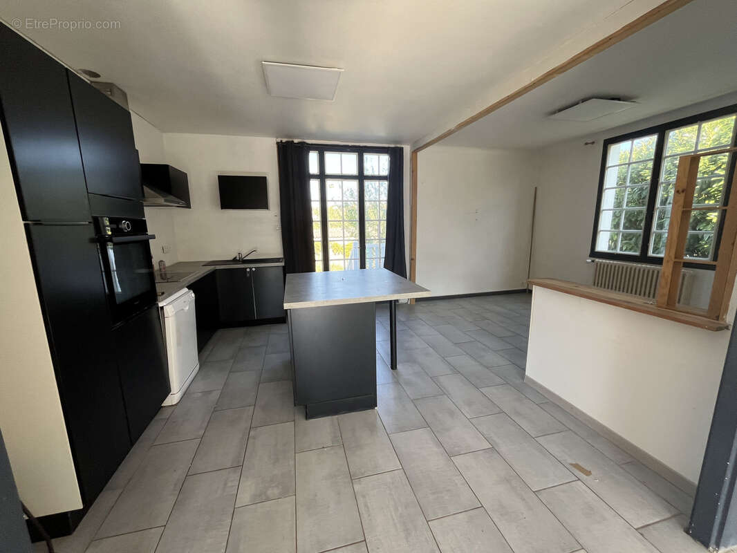 Maison à SAINT-JEAN-DE-THOUARS