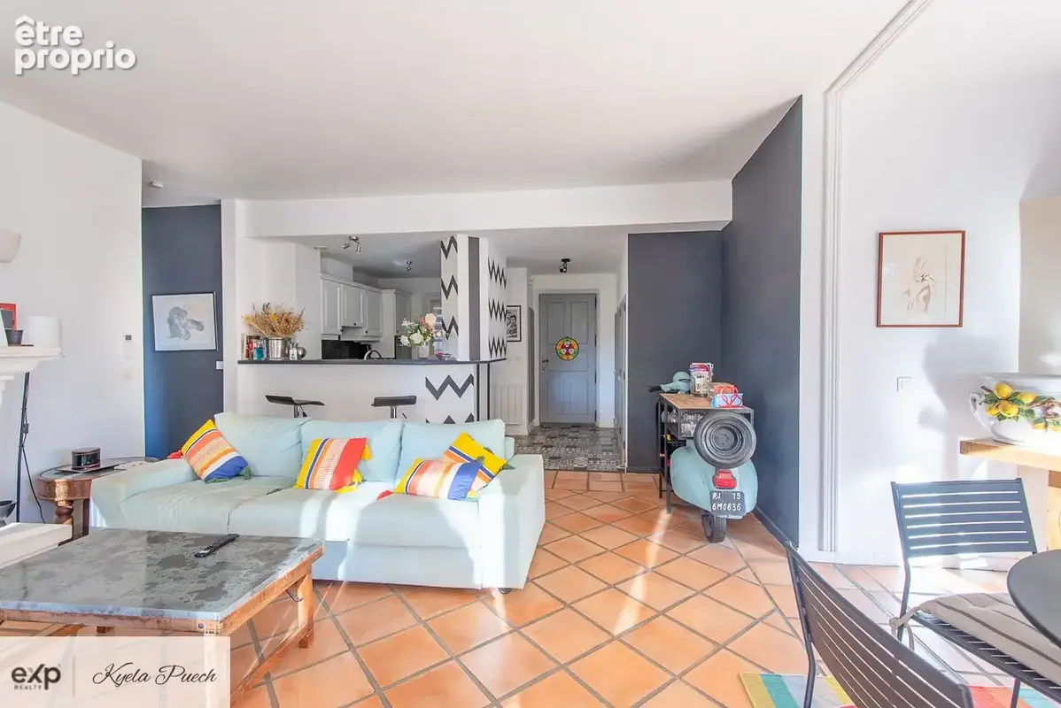 Kyela Puech appartement rez-de-chaussée de deux chambres, grande terrasse, cave, stationnement sur le domaine de golf international du pont royal à Mallemort, proche de Salon, Aix et St Rémy de Provence