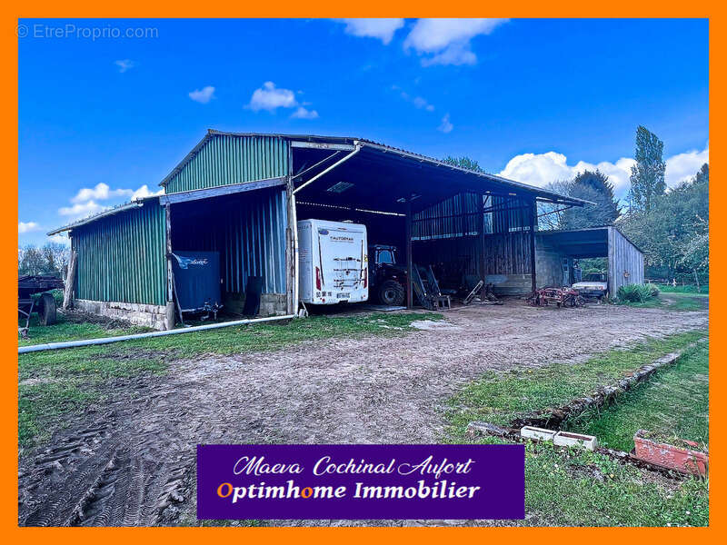 Maison à LE MELE-SUR-SARTHE