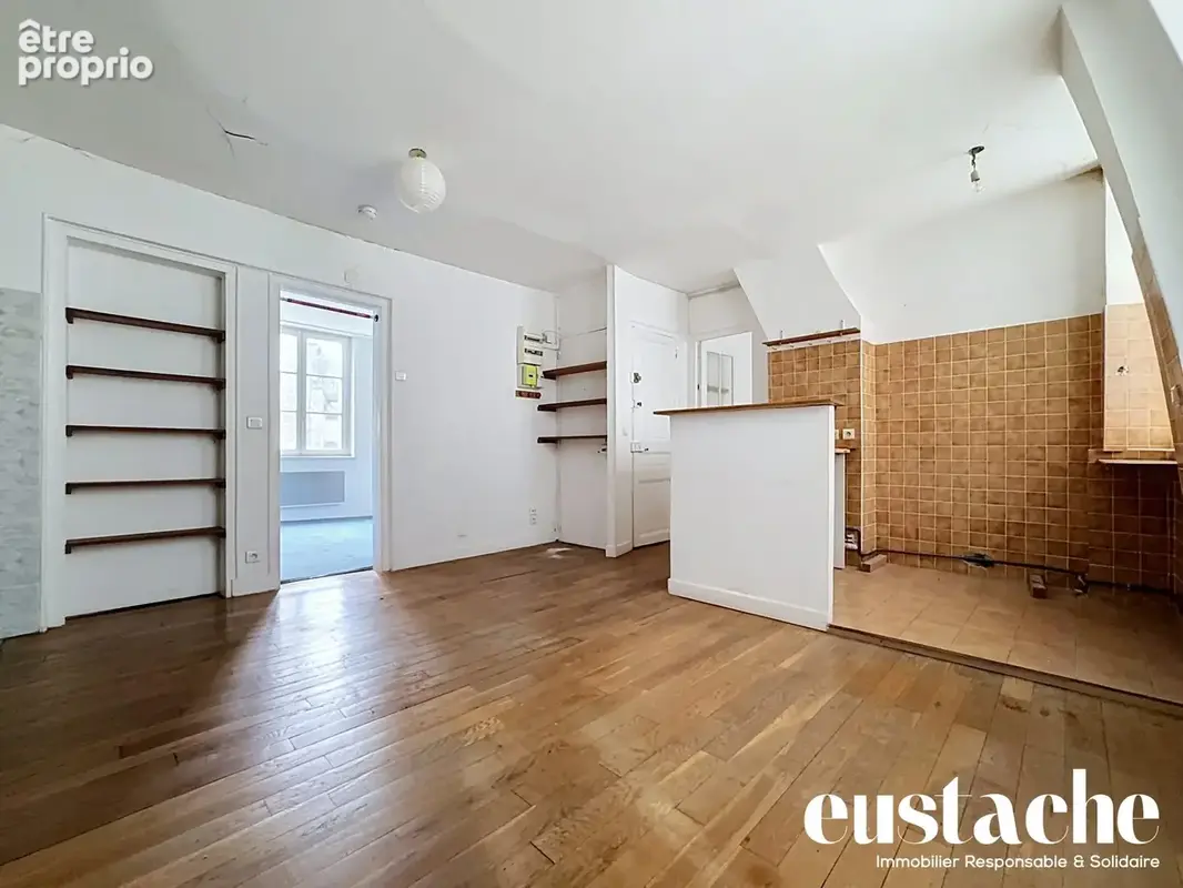 Appartement 3 pièces 54 m² à vendre à Paris-11e (75011) - photo 2