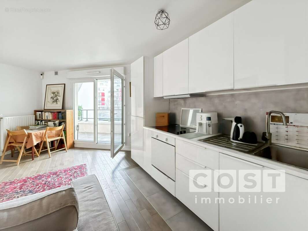 Appartement à BOIS-COLOMBES