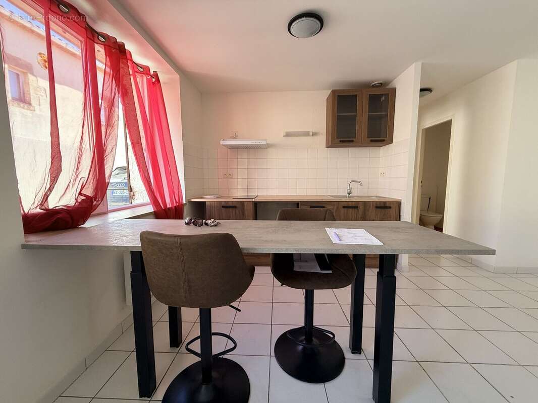 Photo 8 - Maison à ROAILLAN