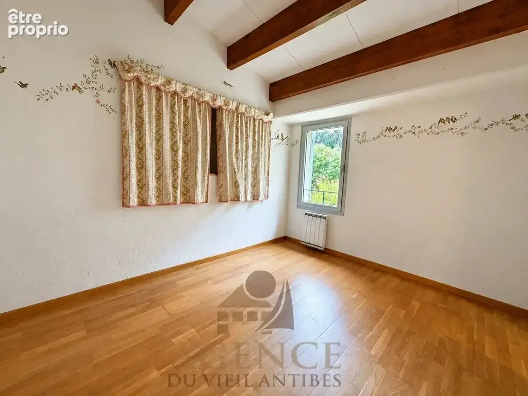 Antibes Suquette Maison avec terrain 2100m2– Authentique propriété en pierre – Environnement privilégié – Fort potentiel – Pisci - photo 15