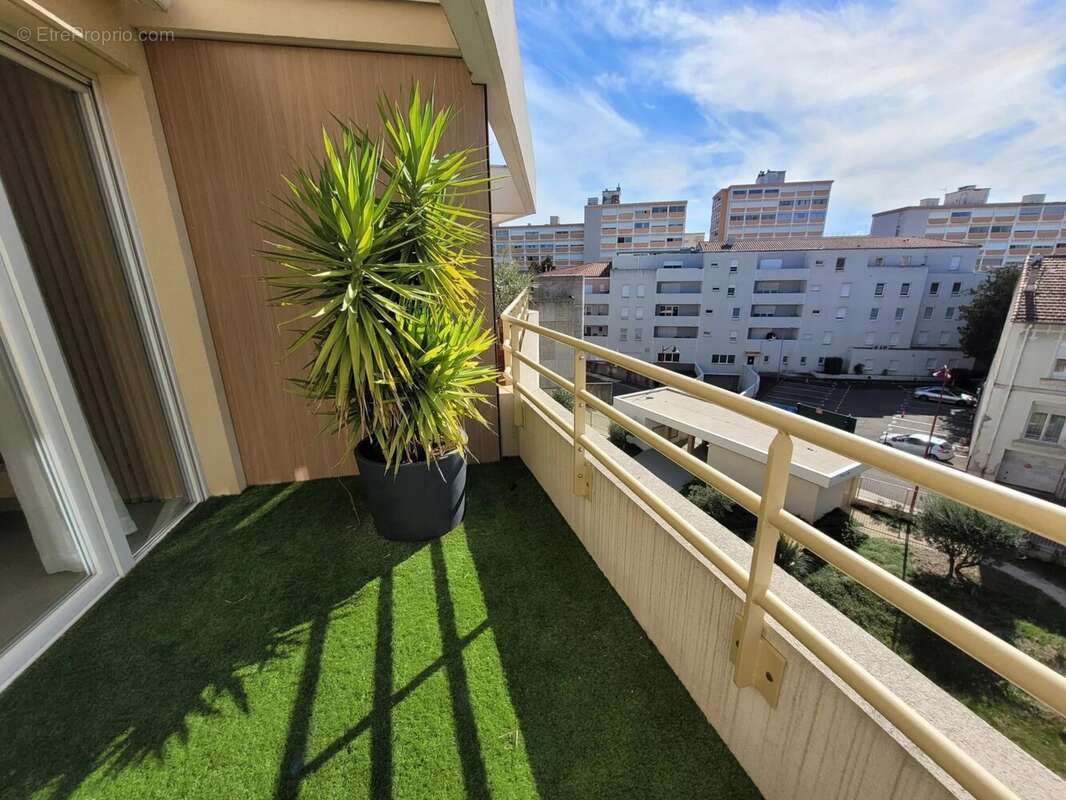 Appartement de standing en plein centre-ville - 5 pièces - 132.77 m² - photo 7