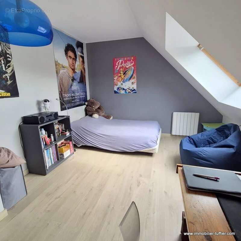 Maison à SAVIGNE-L'EVEQUE