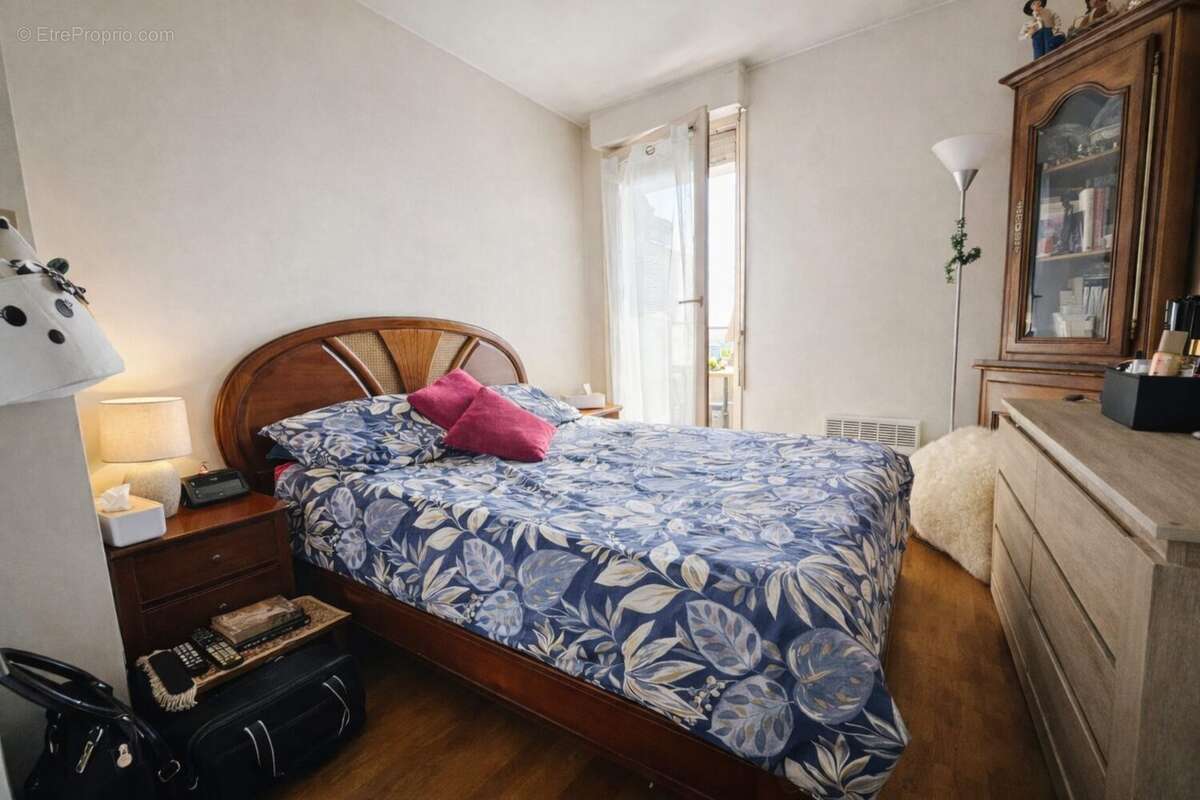Appartement à MAISONS-ALFORT