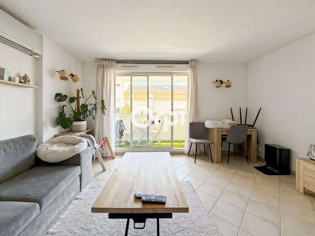 Appartement à AUBAGNE