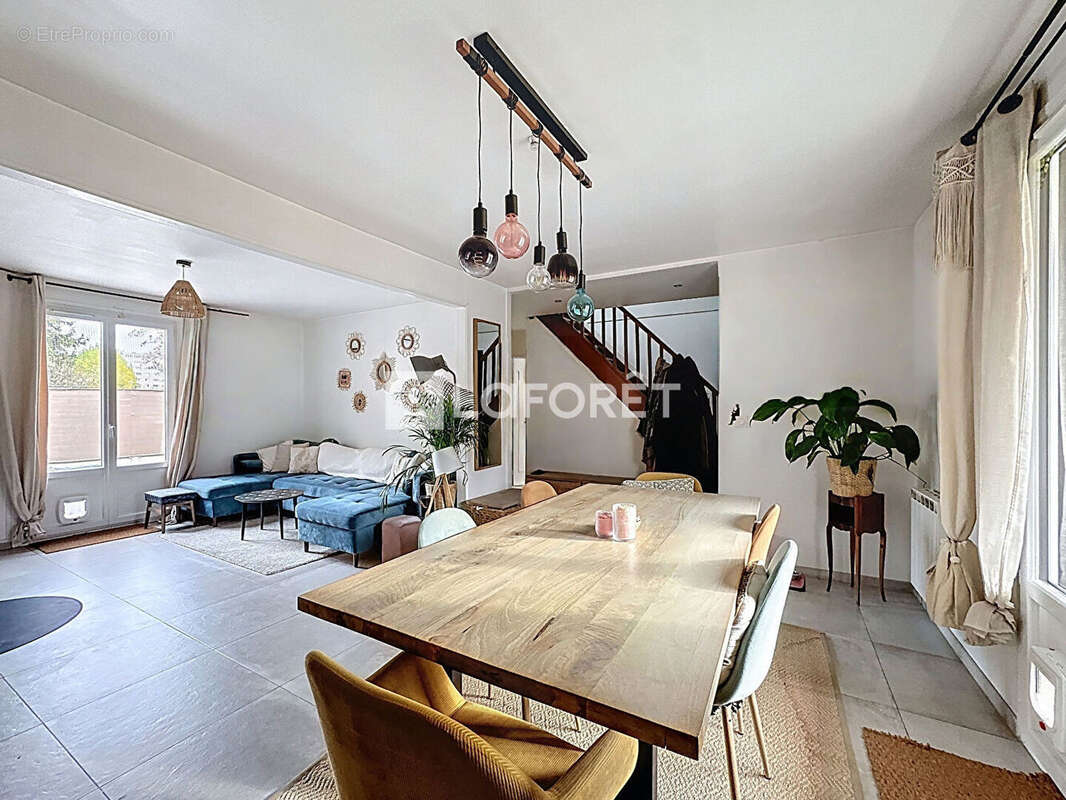 Maison à BONNEUIL-SUR-MARNE