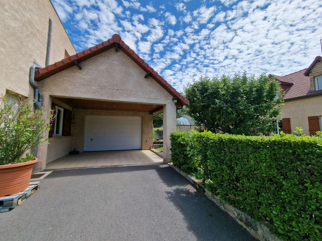 Maison à SAVEUSE