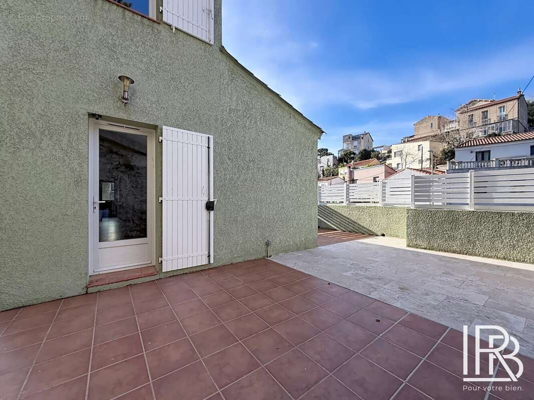 Maison à MARSEILLE-7E