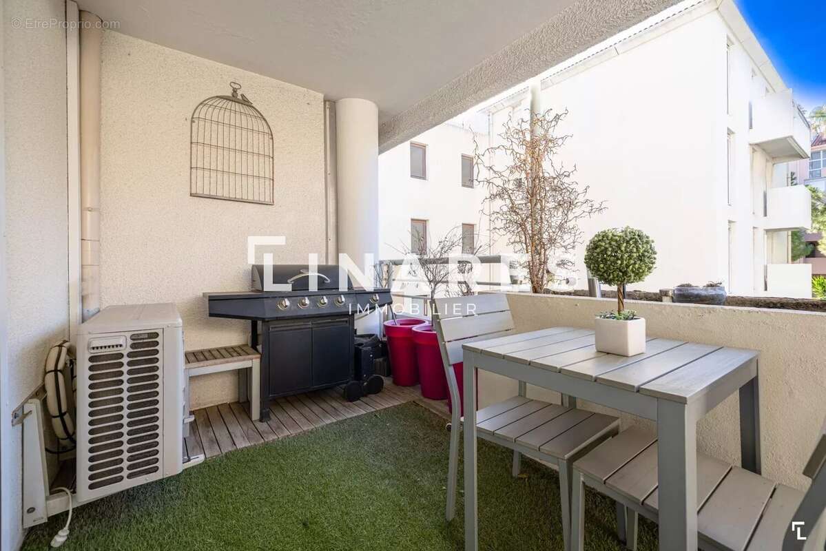 Appartement à MARSEILLE-8E