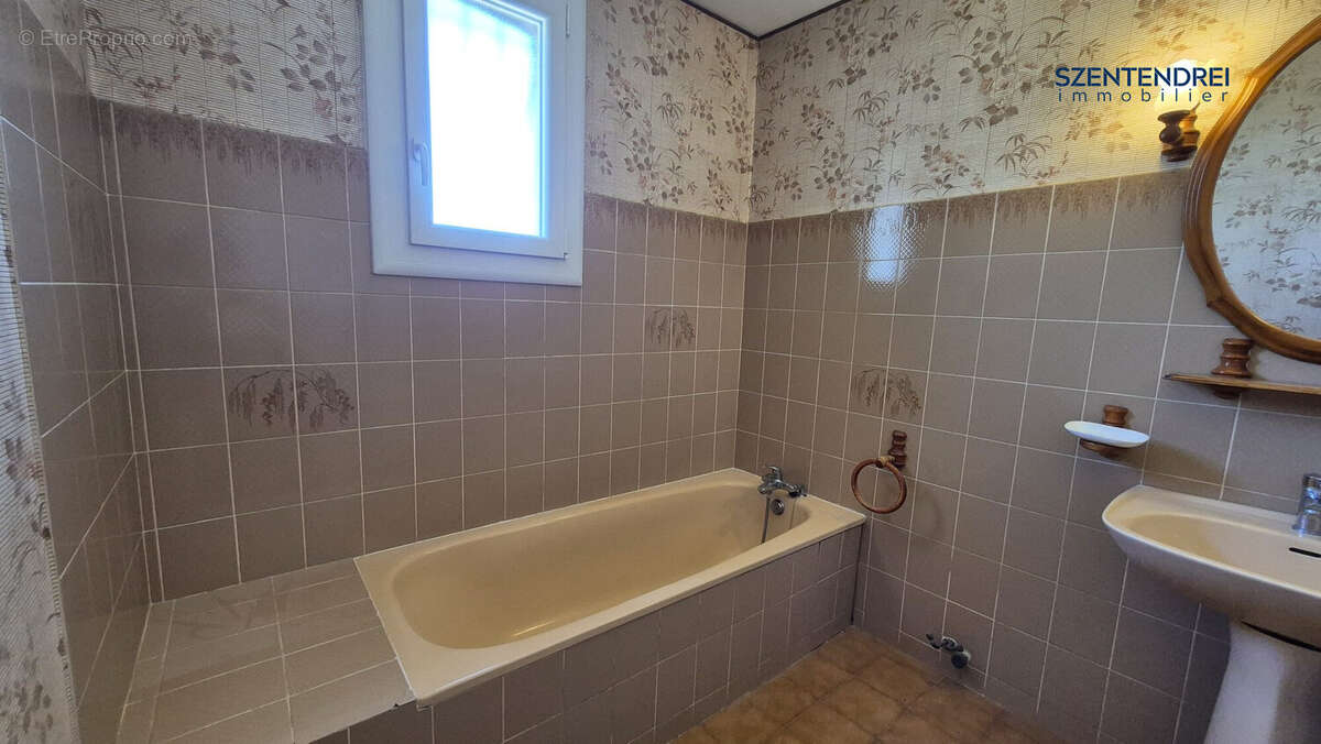Maison 115 m² à Lunel  - photo 9