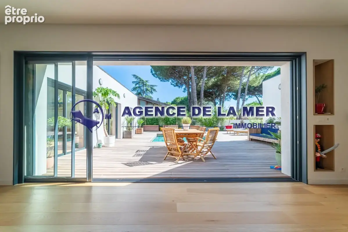 Aigues mortes villa t5 pisc - photo 2