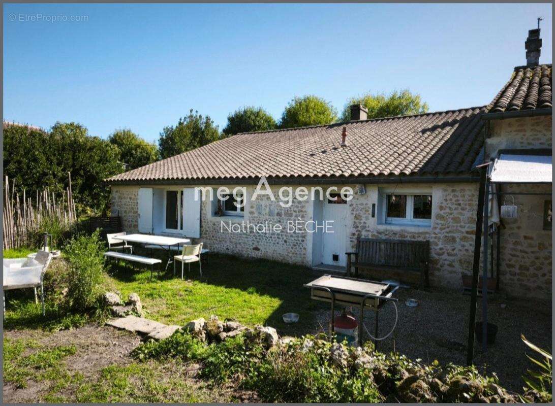 Maison à SAINT-CIERS-SUR-GIRONDE