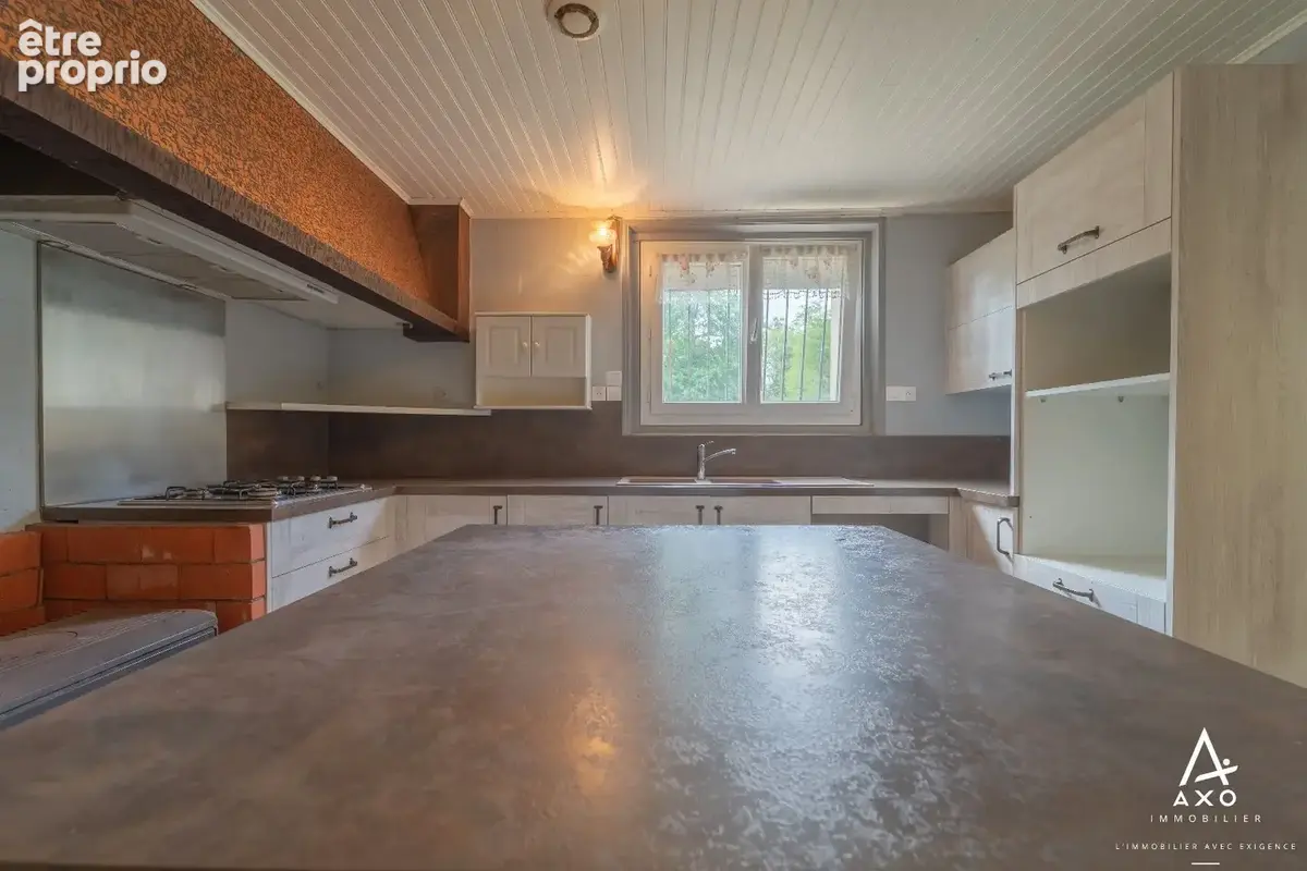 Maison en pierres, dépendances en lisière de foret - photo 7