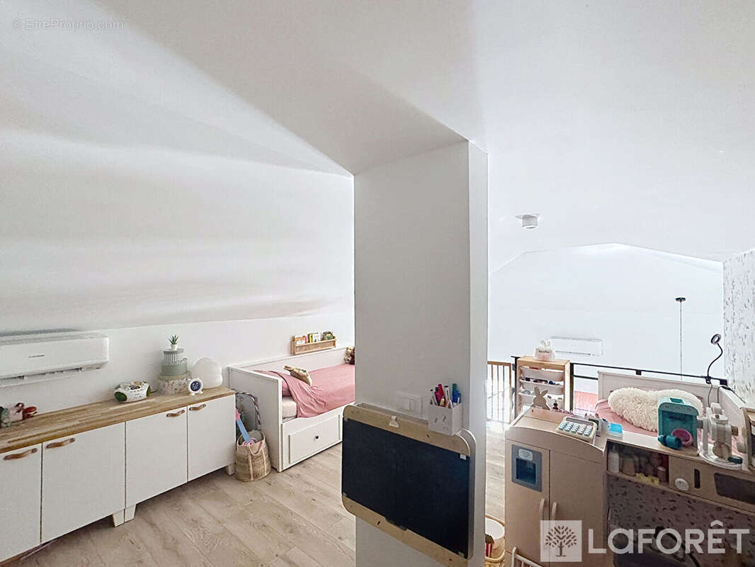 ROQUEBRUNE - CARNOLES Appartement  3P à deux pas de la mer - photo 17