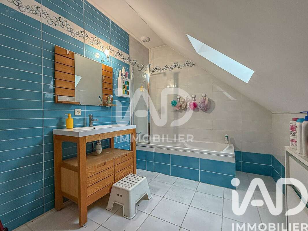 Photo 8 - Maison à COULOMMIERS