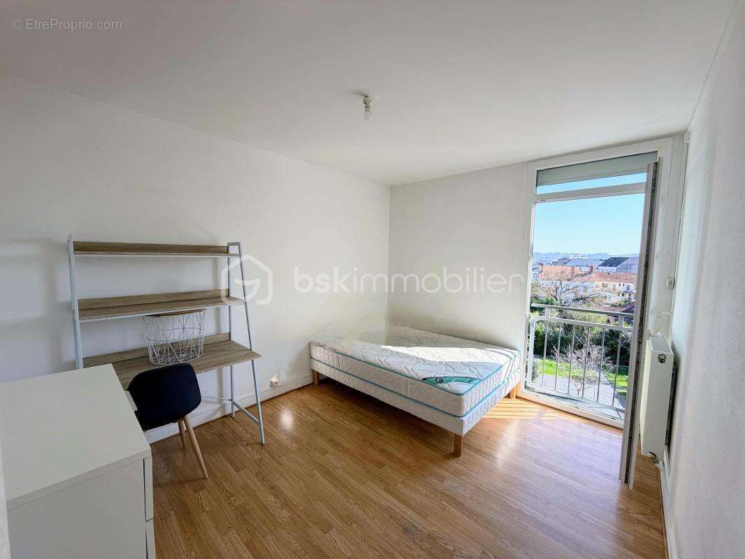 Appartement à TARBES
