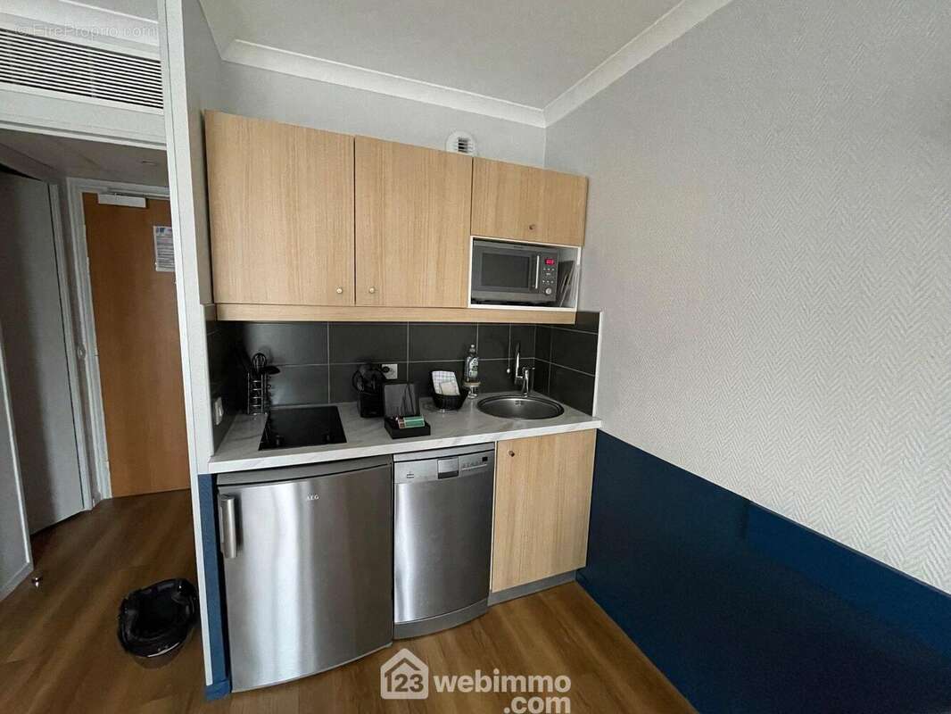Photo 3 - Appartement à COURBEVOIE