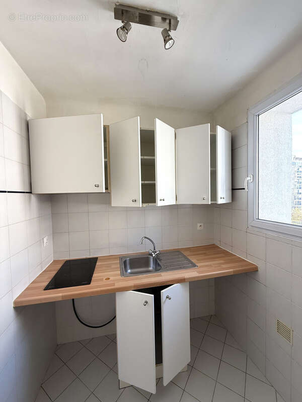 Appartement à PARIS-20E