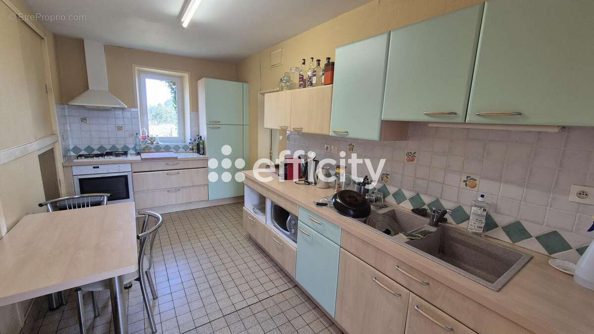 Maison à LE MOLAY-LITTRY