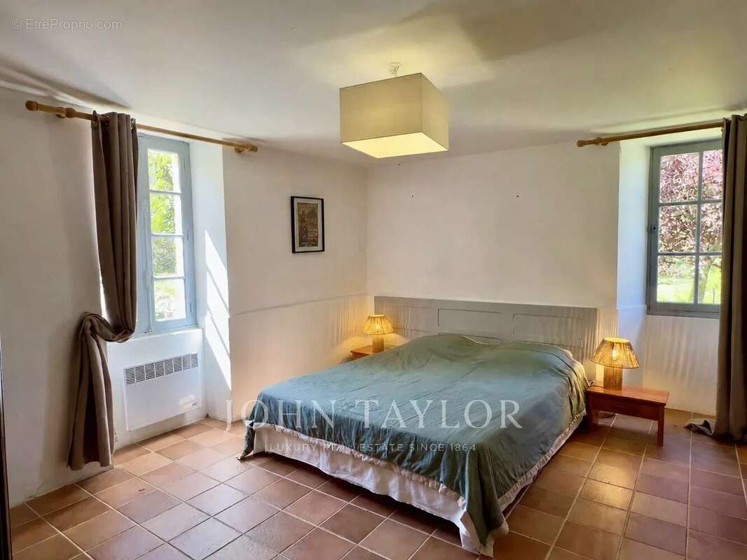 Maison à TURSAC