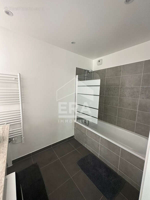 Appartement à SAINT-DENIS