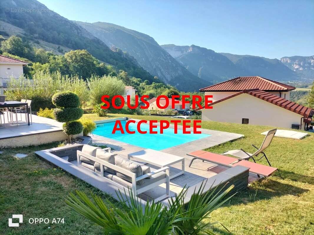 Maison à PONT-EN-ROYANS