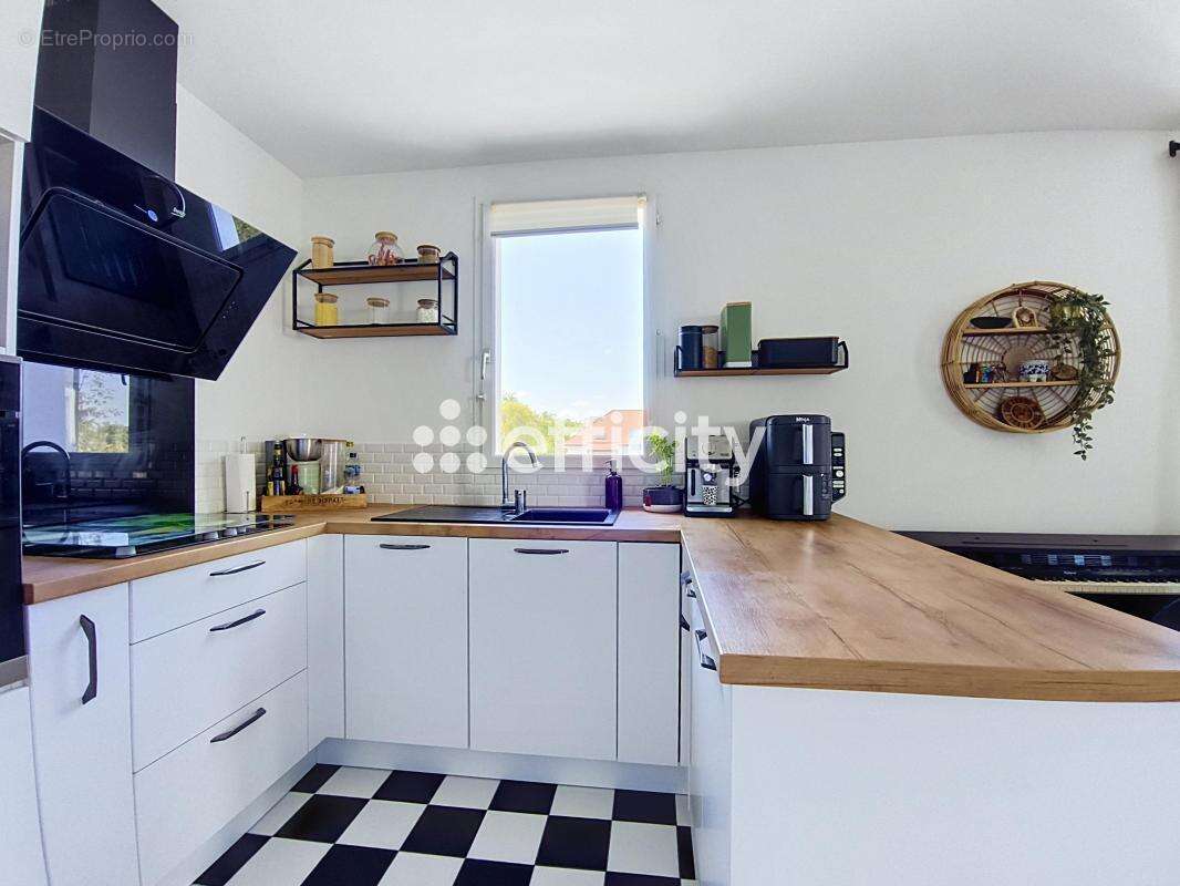 Appartement à SAINT-GRATIEN