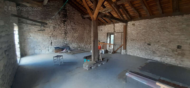 Maison à MONTPEZAT-DE-QUERCY