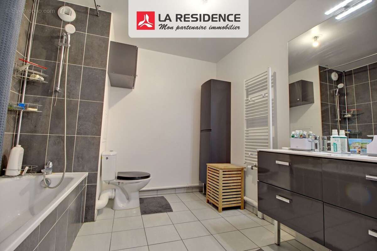 Appartement 76 m² à Cergy  - photo 8