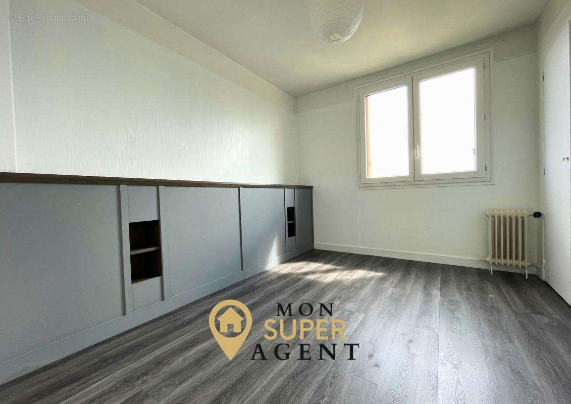 Appartement à MELUN