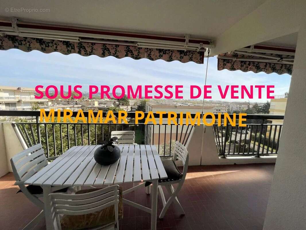 Appartement à MANDELIEU-LA-NAPOULE