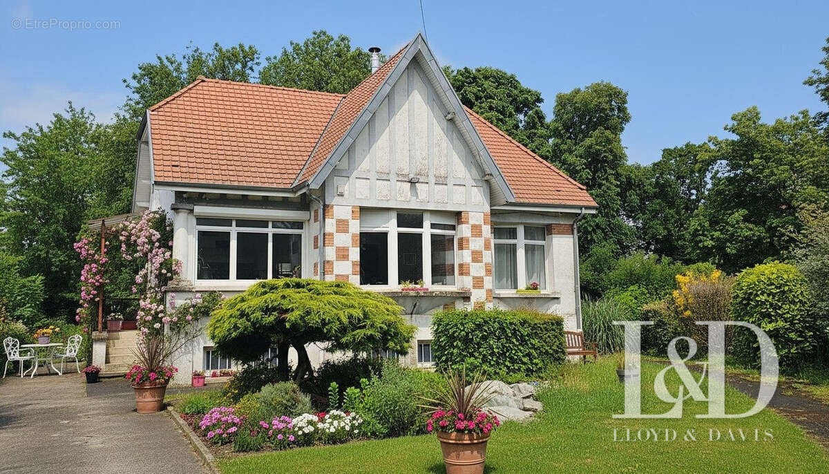 Maison à VALENCIENNES