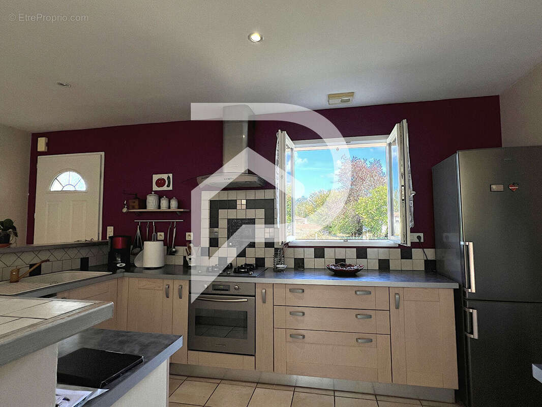 Maison à SAINT-DENIS-DE-PILE