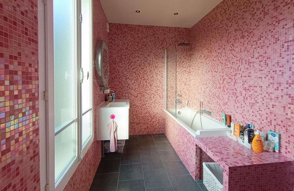 Maison à LE PERREUX-SUR-MARNE