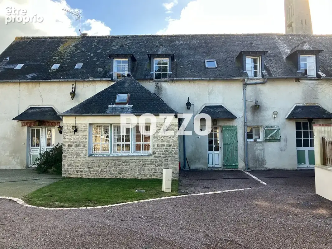 Maison Grandcamp Maisy 9 pièce(s) 200.41 m2 - photo 1