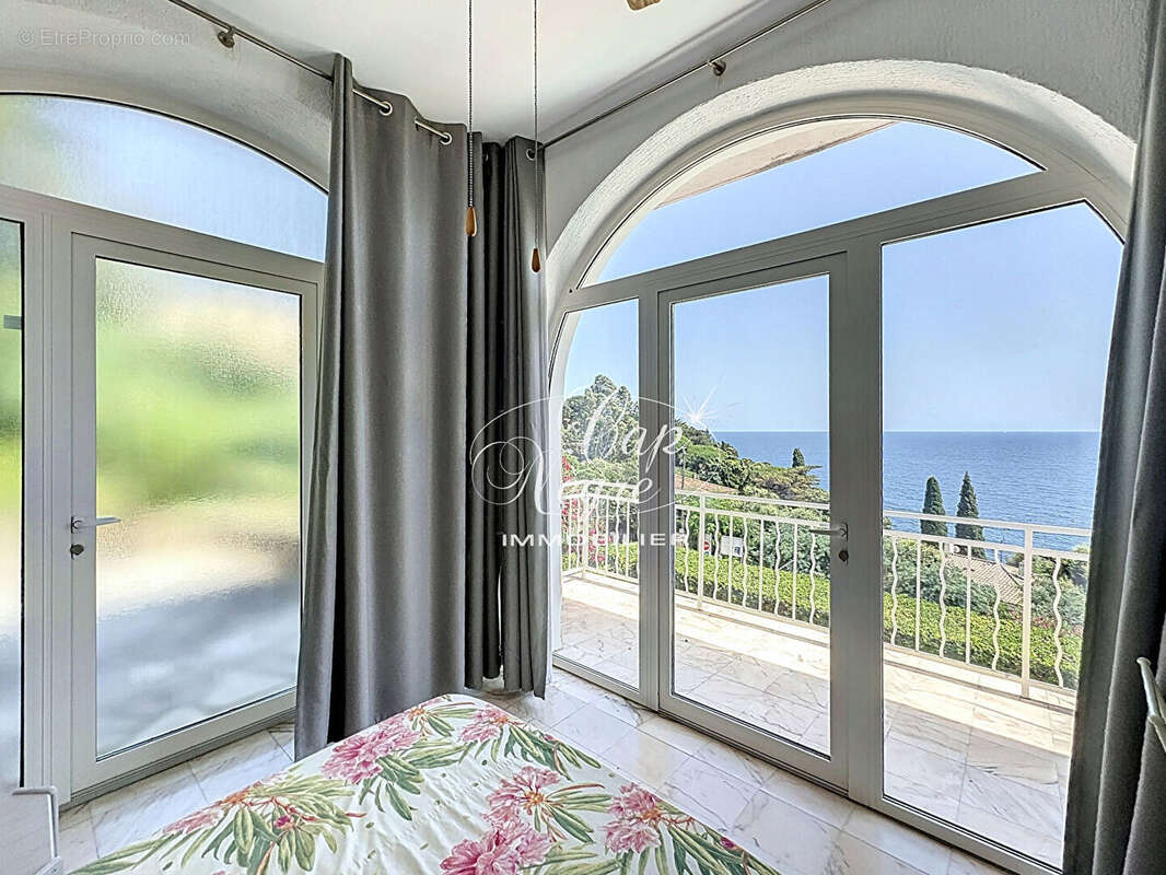 Appartement à RAYOL-CANADEL-SUR-MER